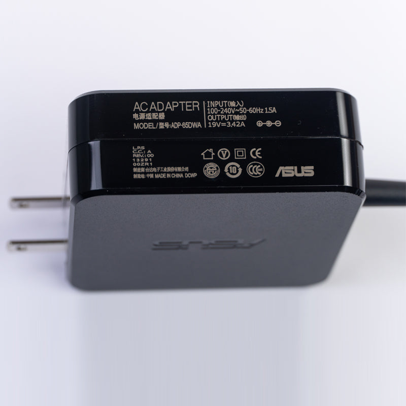 Adaptador de Corriente ASUS 65W (Modelo ADP-65DWA)