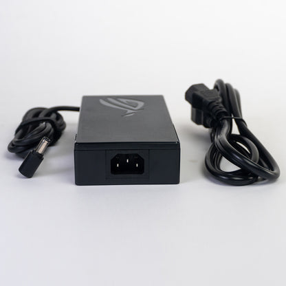 cargador de laptop con cable 