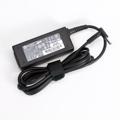 Cargador HP 65W punta celeste