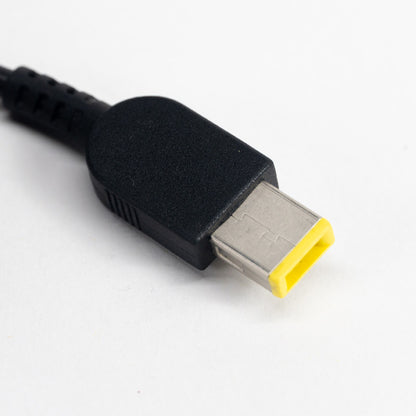 Cargador Lenovo 90W punta cuadrada