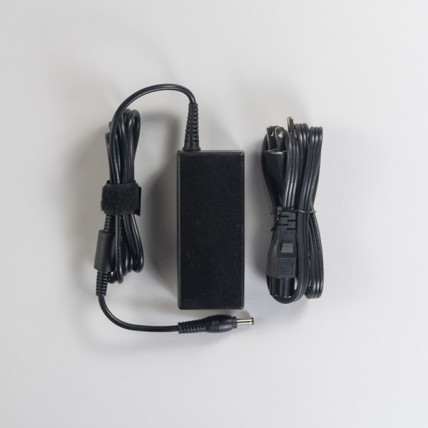 Cargador Toshiba 65W 